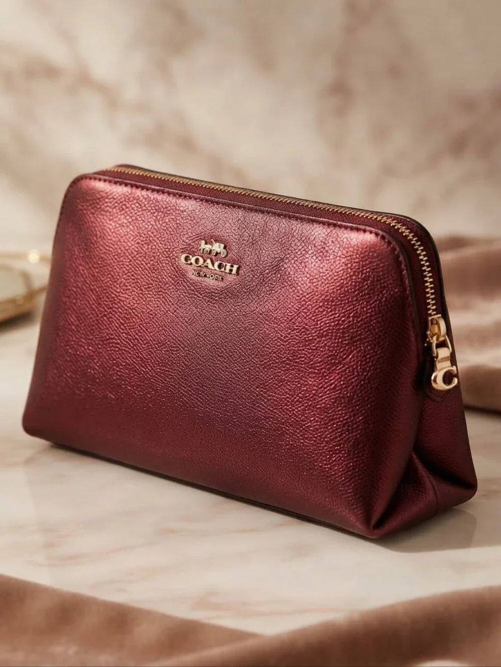Coach Metallic Plum Cherry Leather Cosmetic Case 17 Makeup Pouch F53387 CC